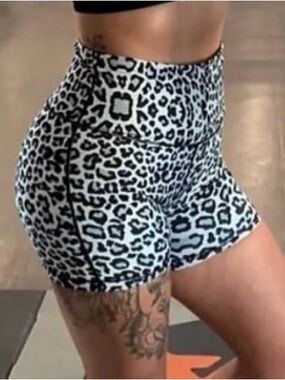High-Rise Leopard Print Bike Shorts in White/Black